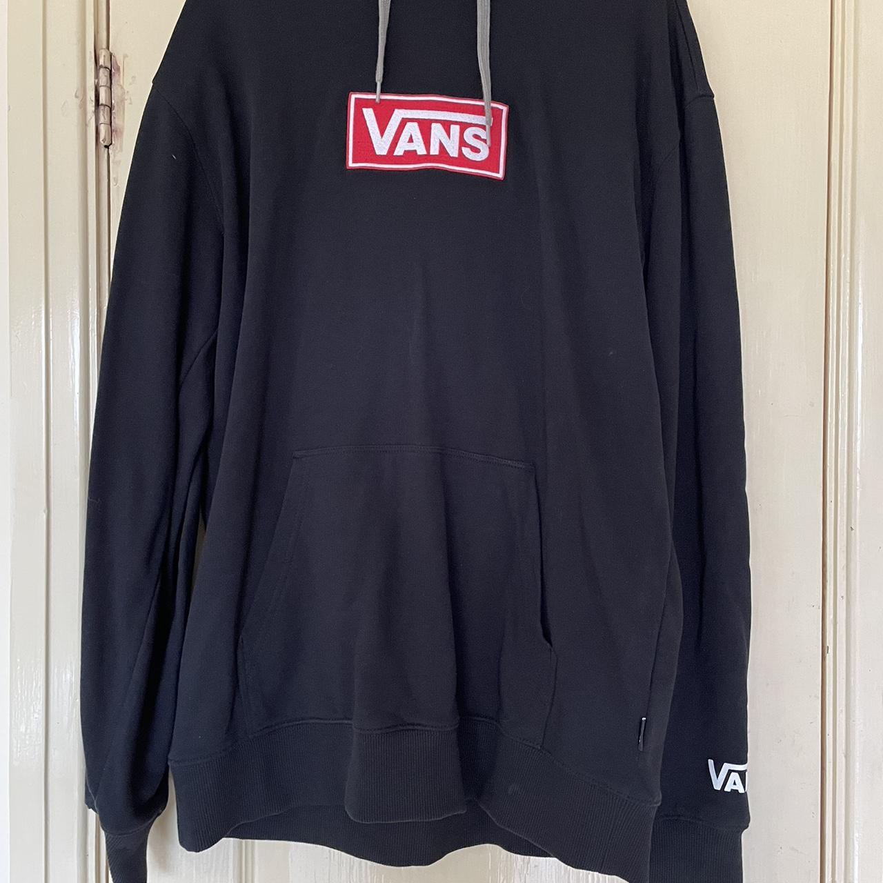 Vans black clearance and red hoodie