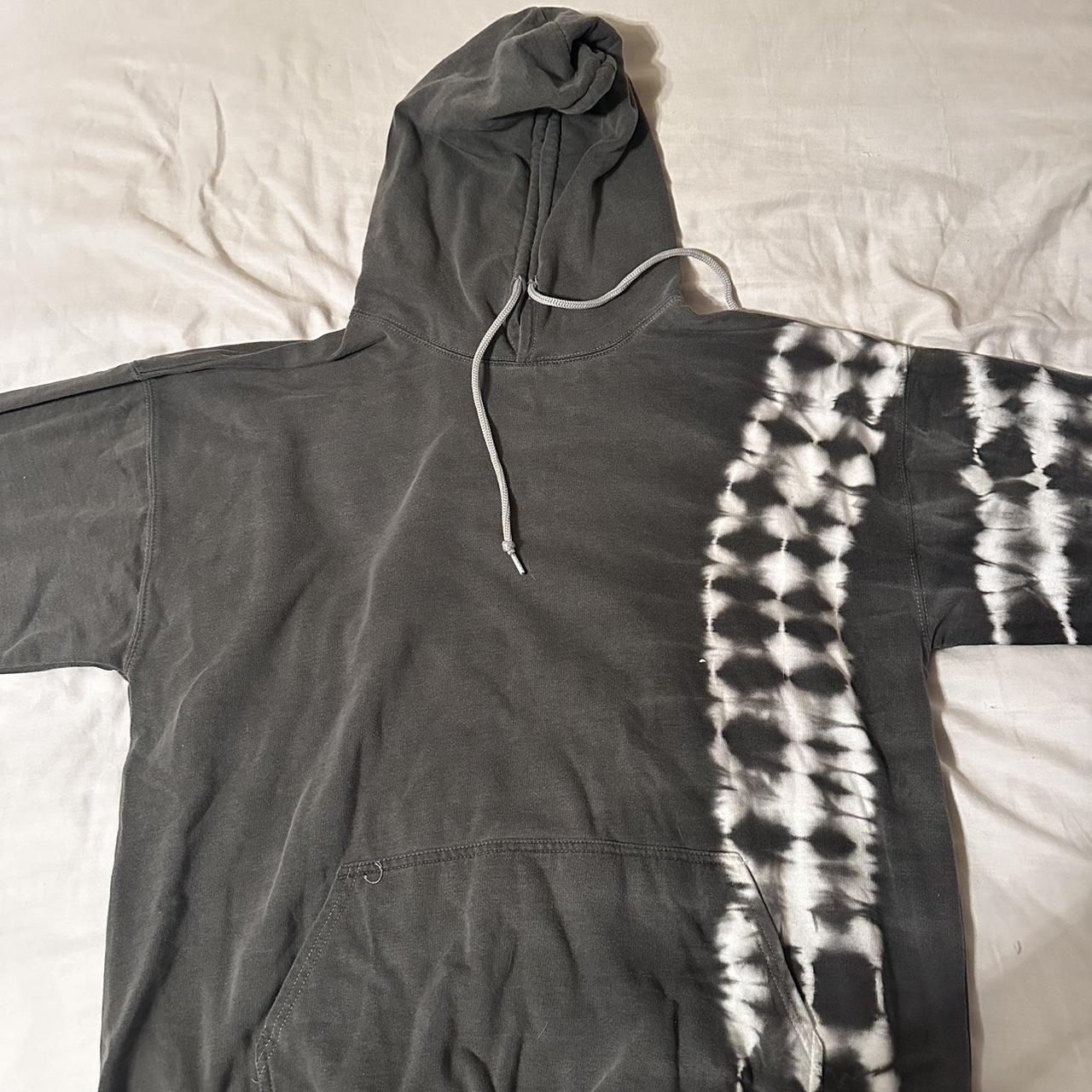 Oversized Bleach Tie Dye Graphic Hoodie