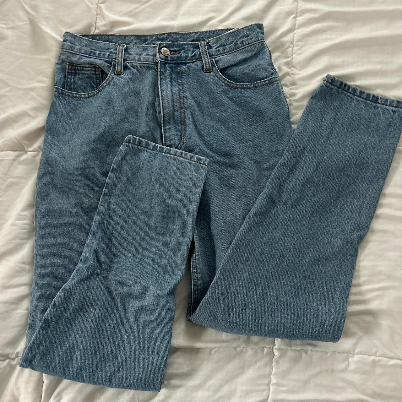 item listed by lanavanasselt