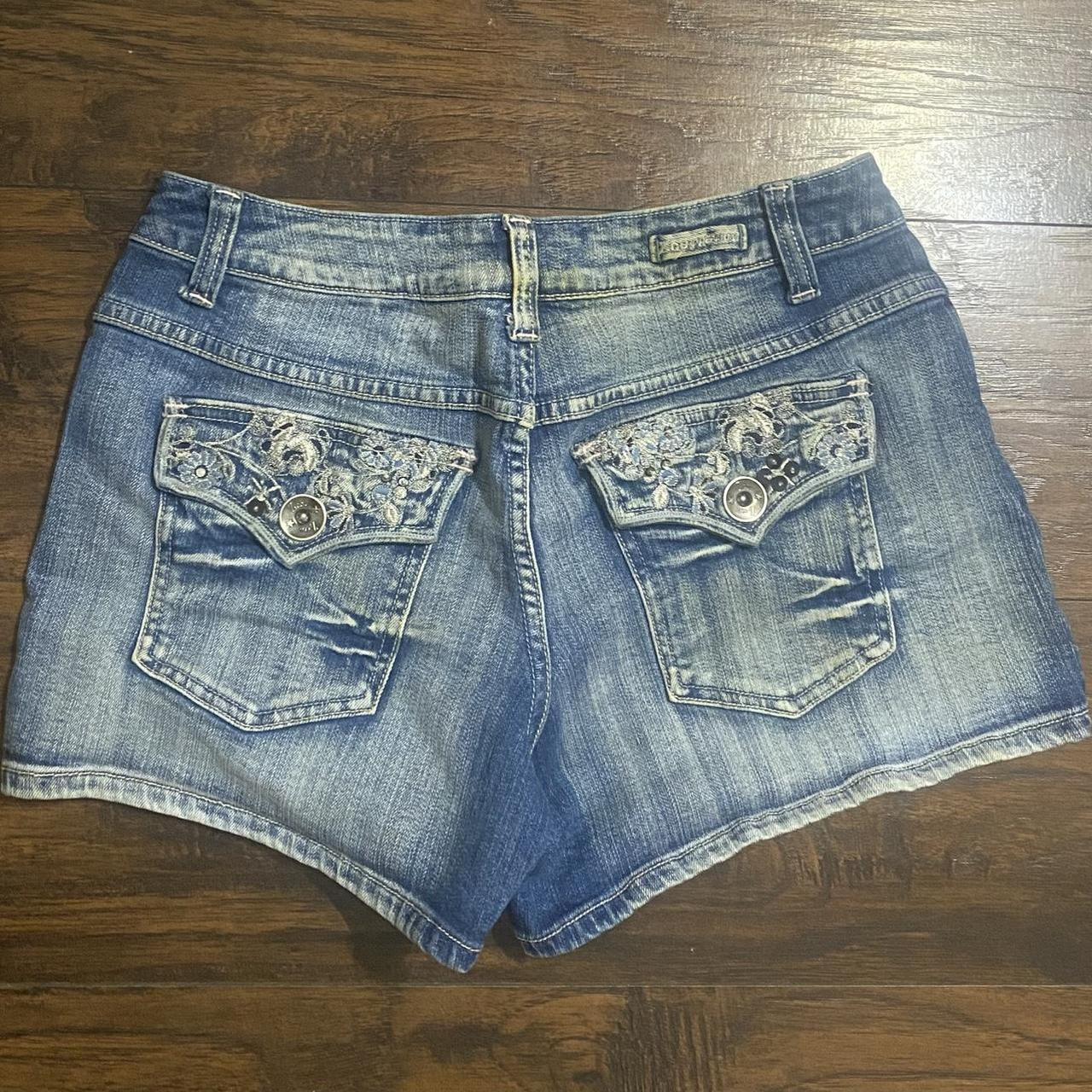 item listed by anseller