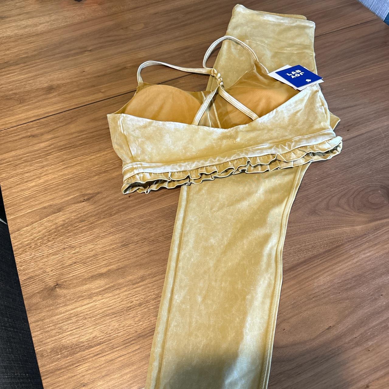 Large joy lab leggings and XLarge matching bralette... Depop