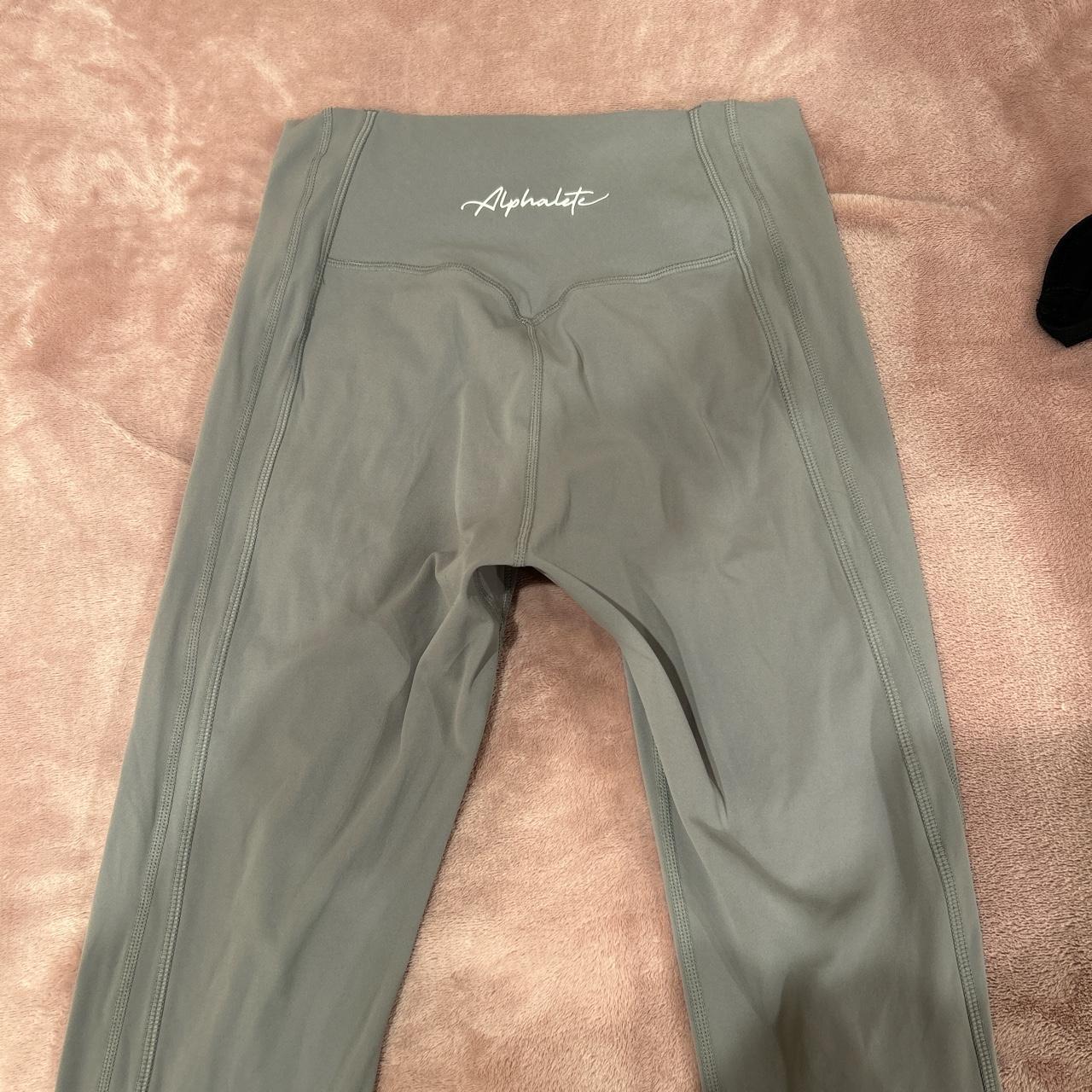 Alphalete leggings Grey color and not seethrough... Depop