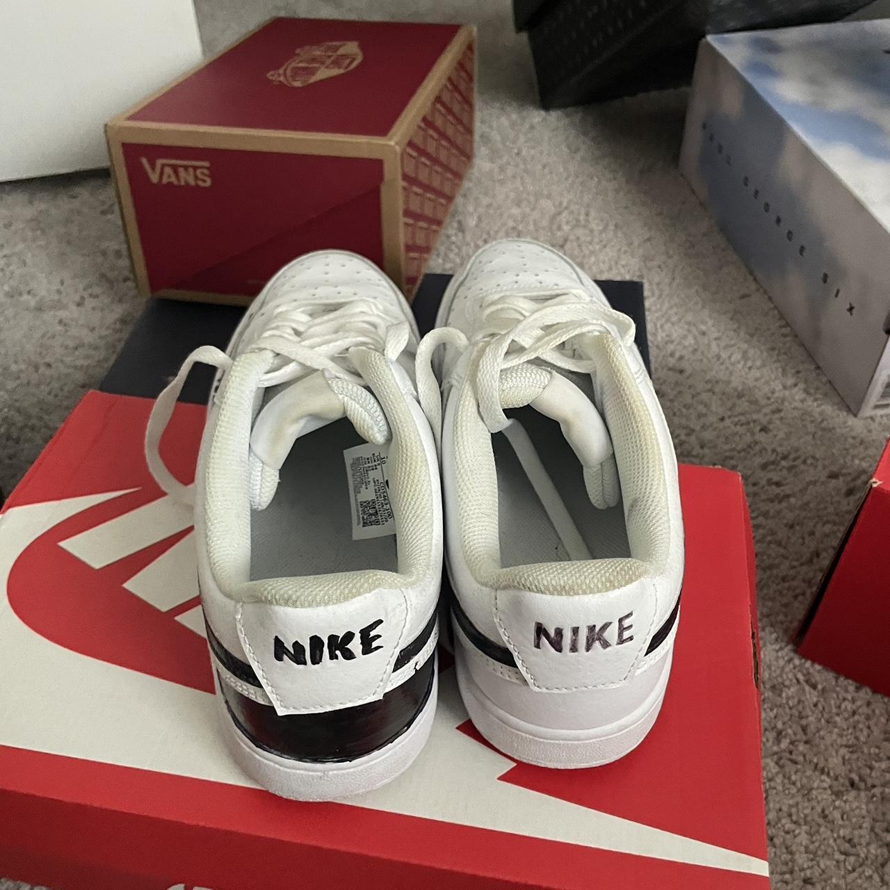 mens all white nike shoes
