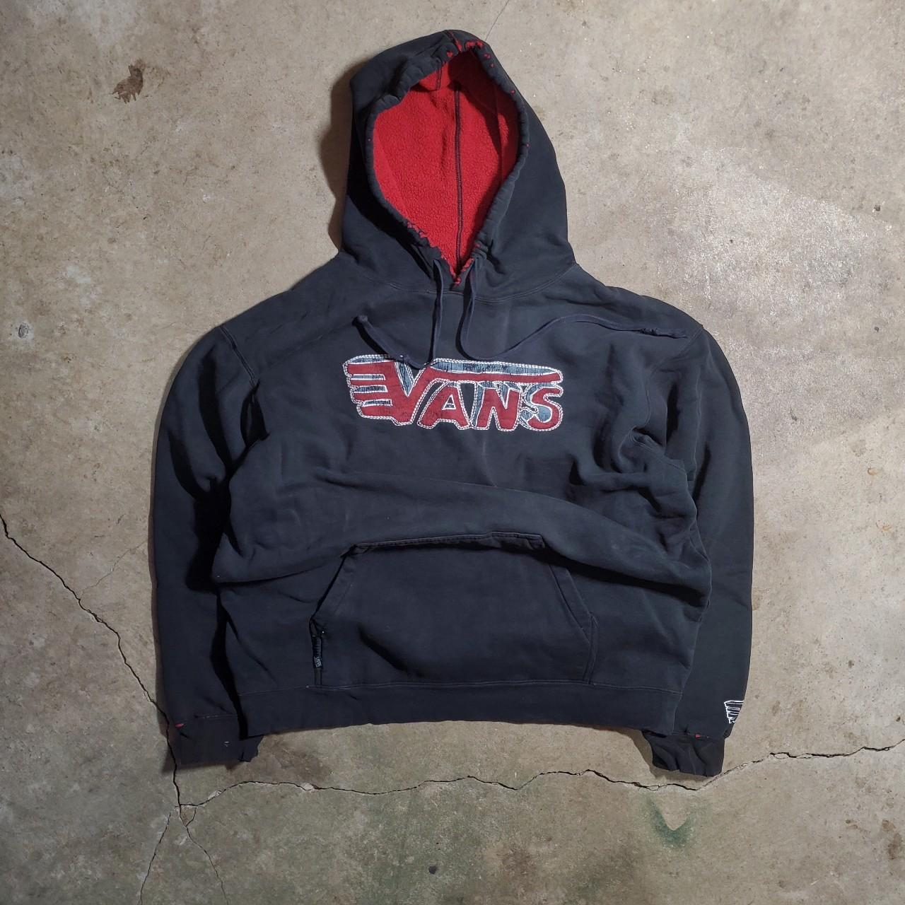 Vans black shop and red hoodie