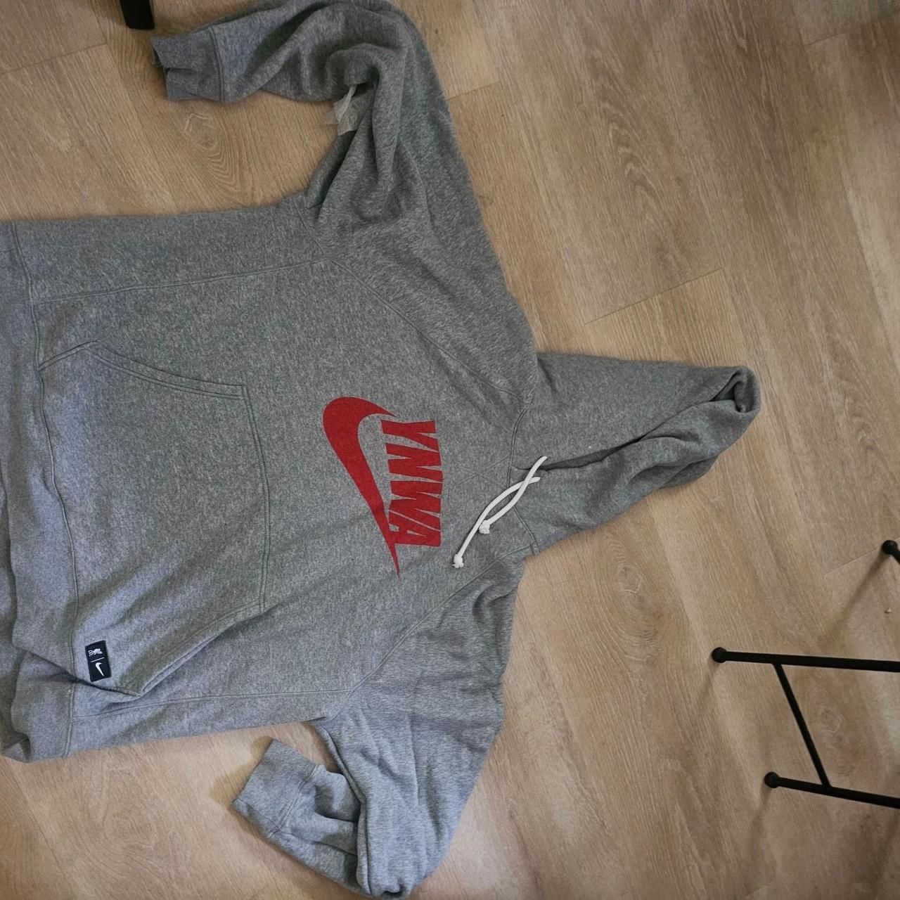 nike ynwa sweatshirt