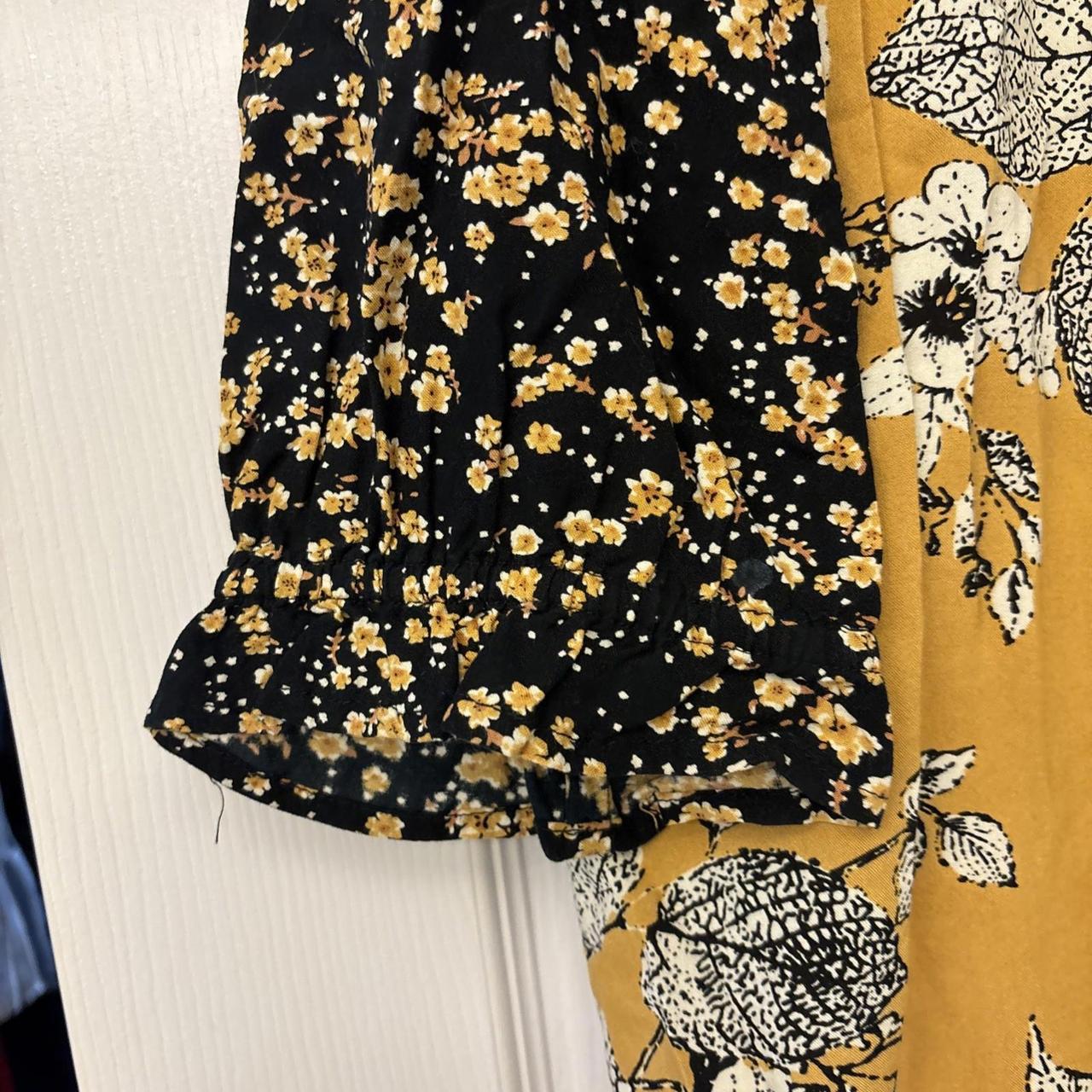 Intro Women's Top - Yellow/Multi - XL – The Intro… - image 2