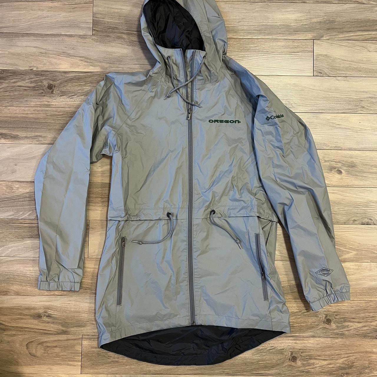Columbia rain jacket Adjustable hood and cuffs Depop