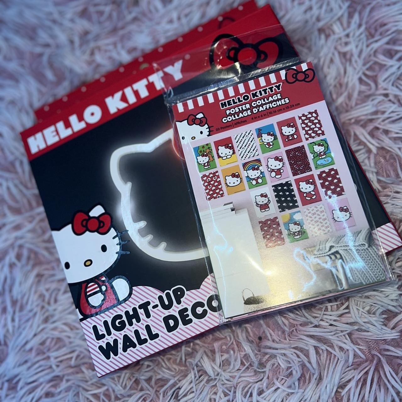 HELLO KITTY LIGHT UP WALL DECOR