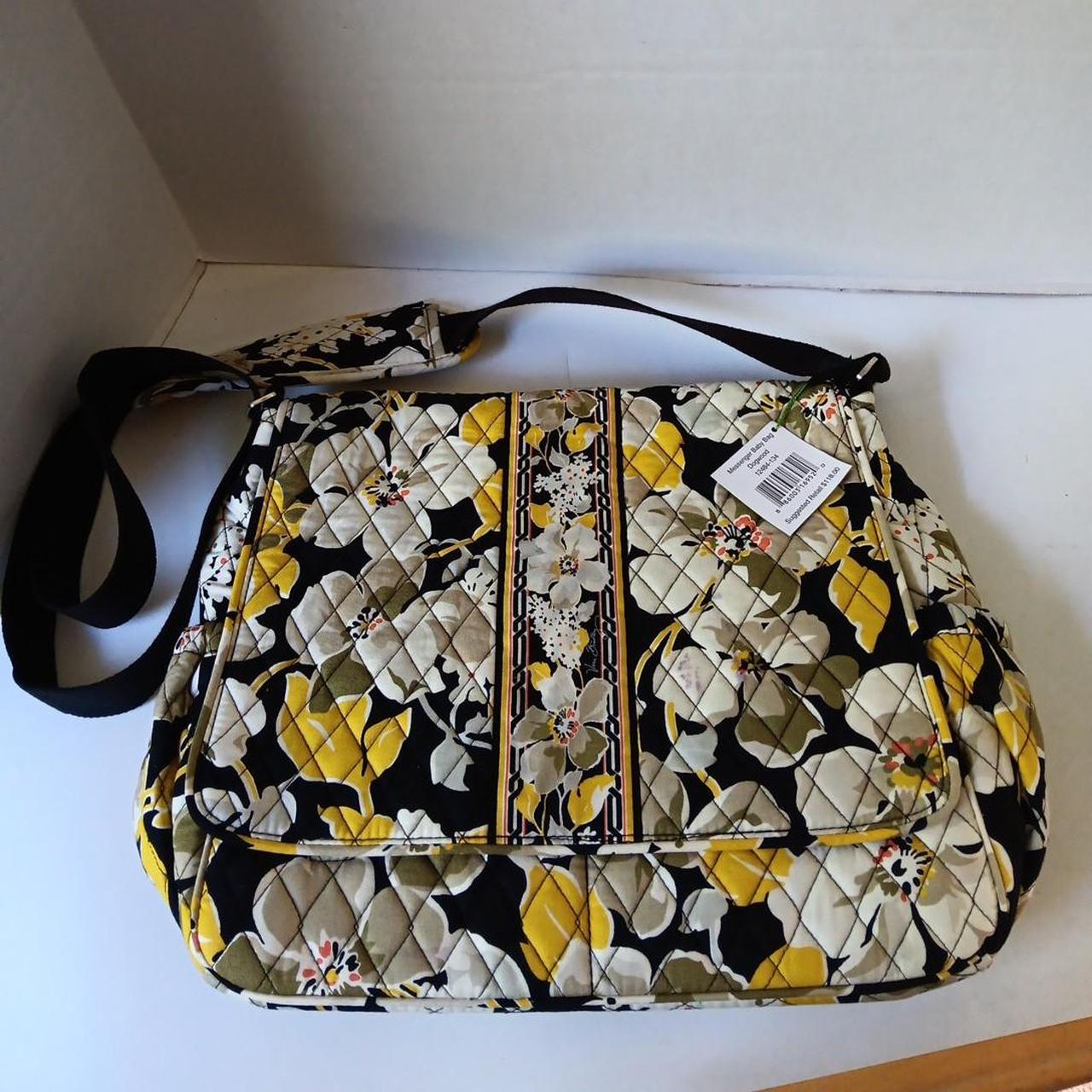 Vera Bradley Messenger Bag popular New w/Tag