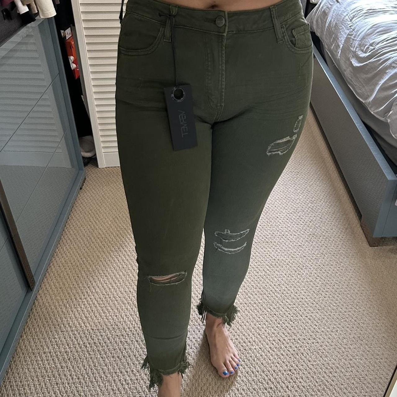item listed by chelsejin
