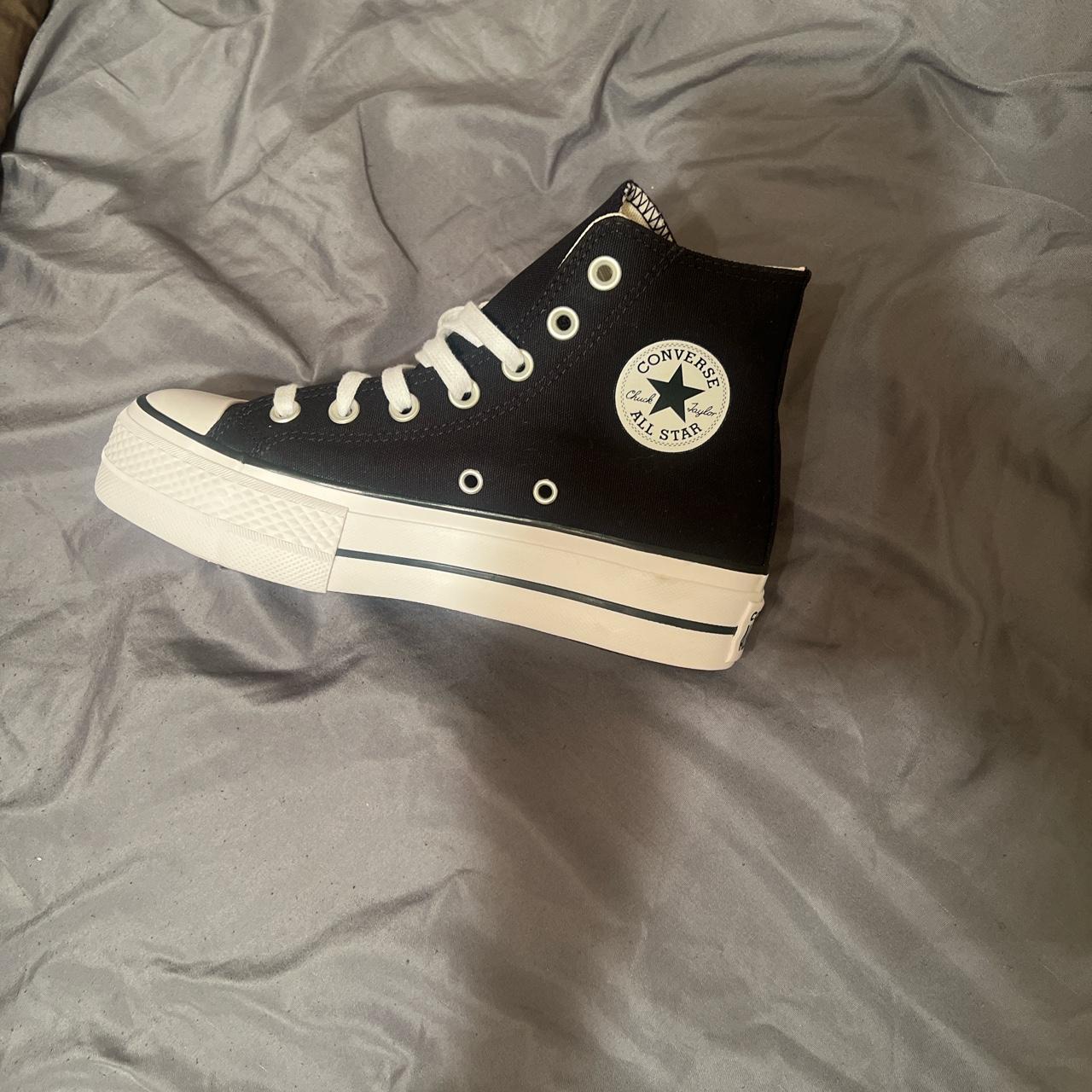 black and white converse womens