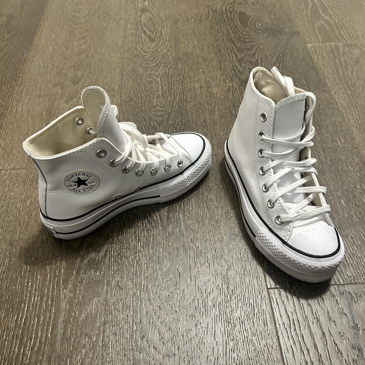 Converse cuir blanche hotsell haute