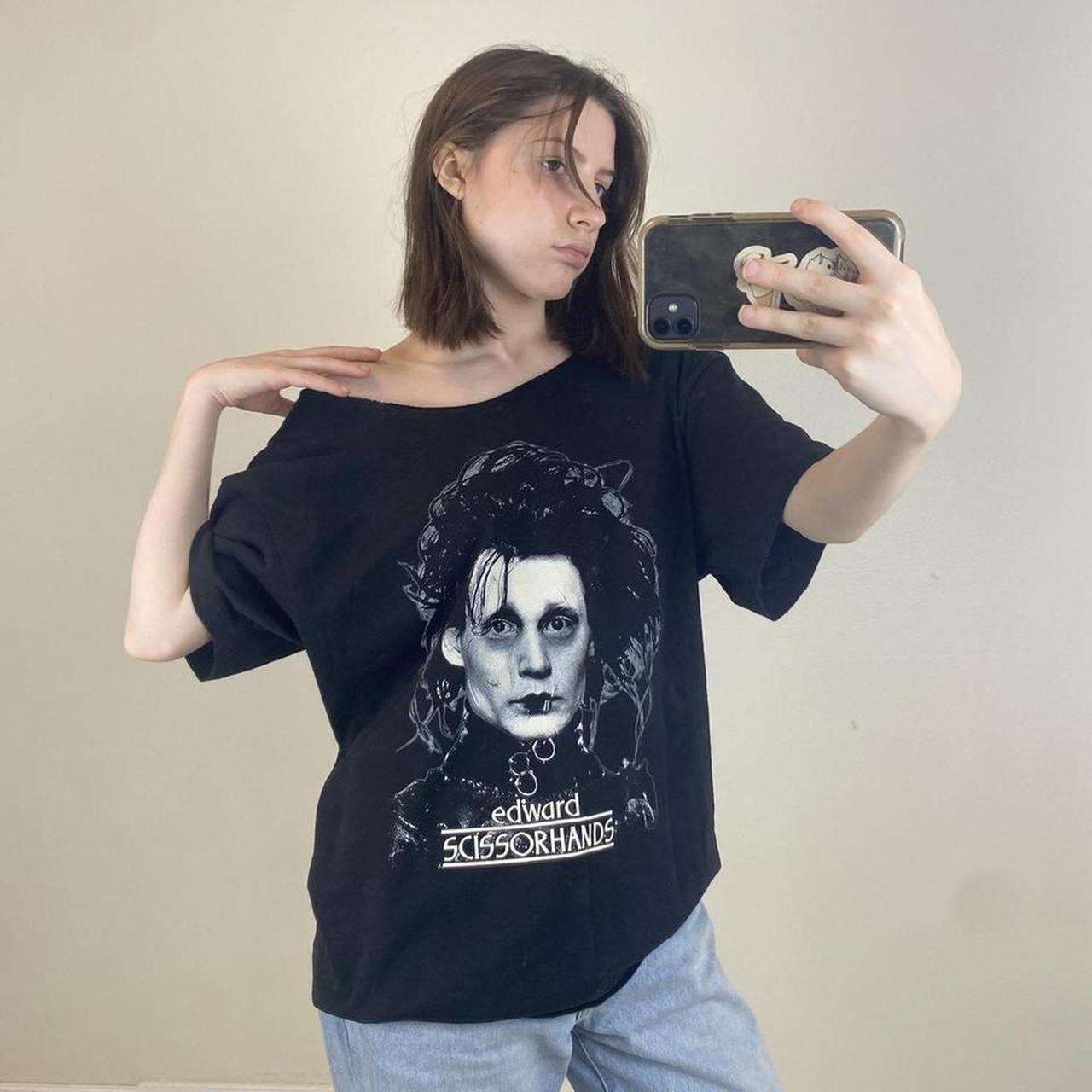 edward scissorhands white shirt