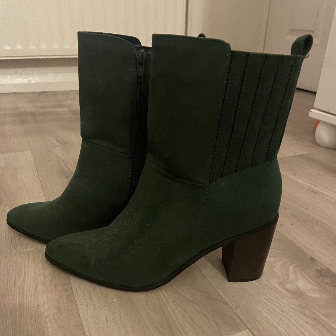 item listed by cheryl845