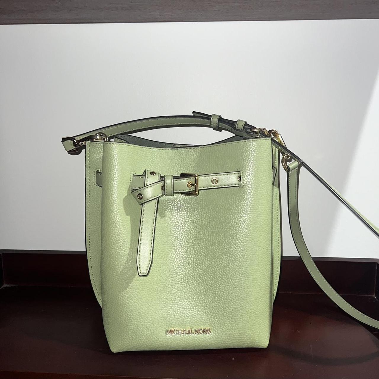 Green purse deals michael kors