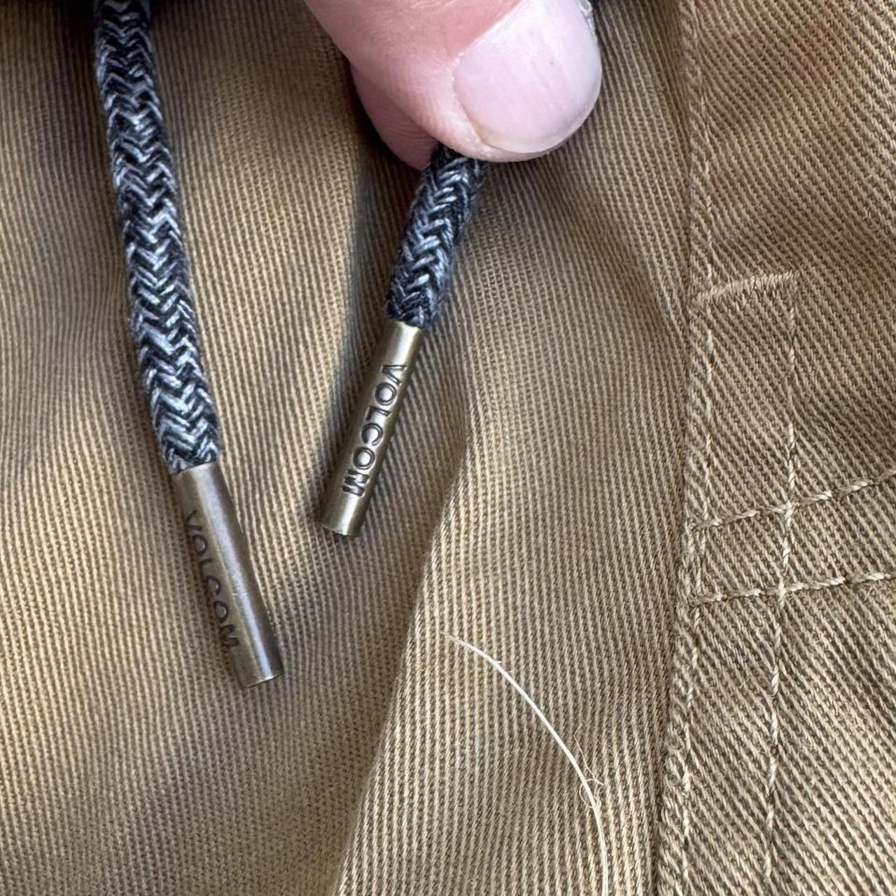 Volcom Men's Shorts - Khaki - M – Volcom khaki sh… - image 8