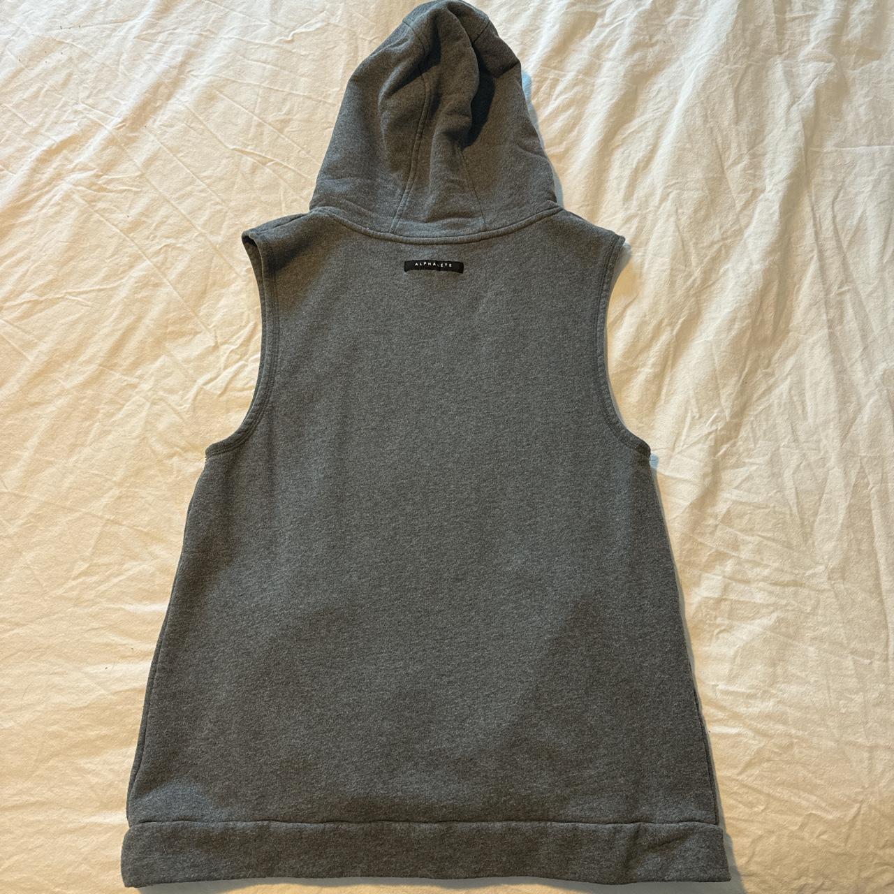 Alphalete deals sleeveless hoodie