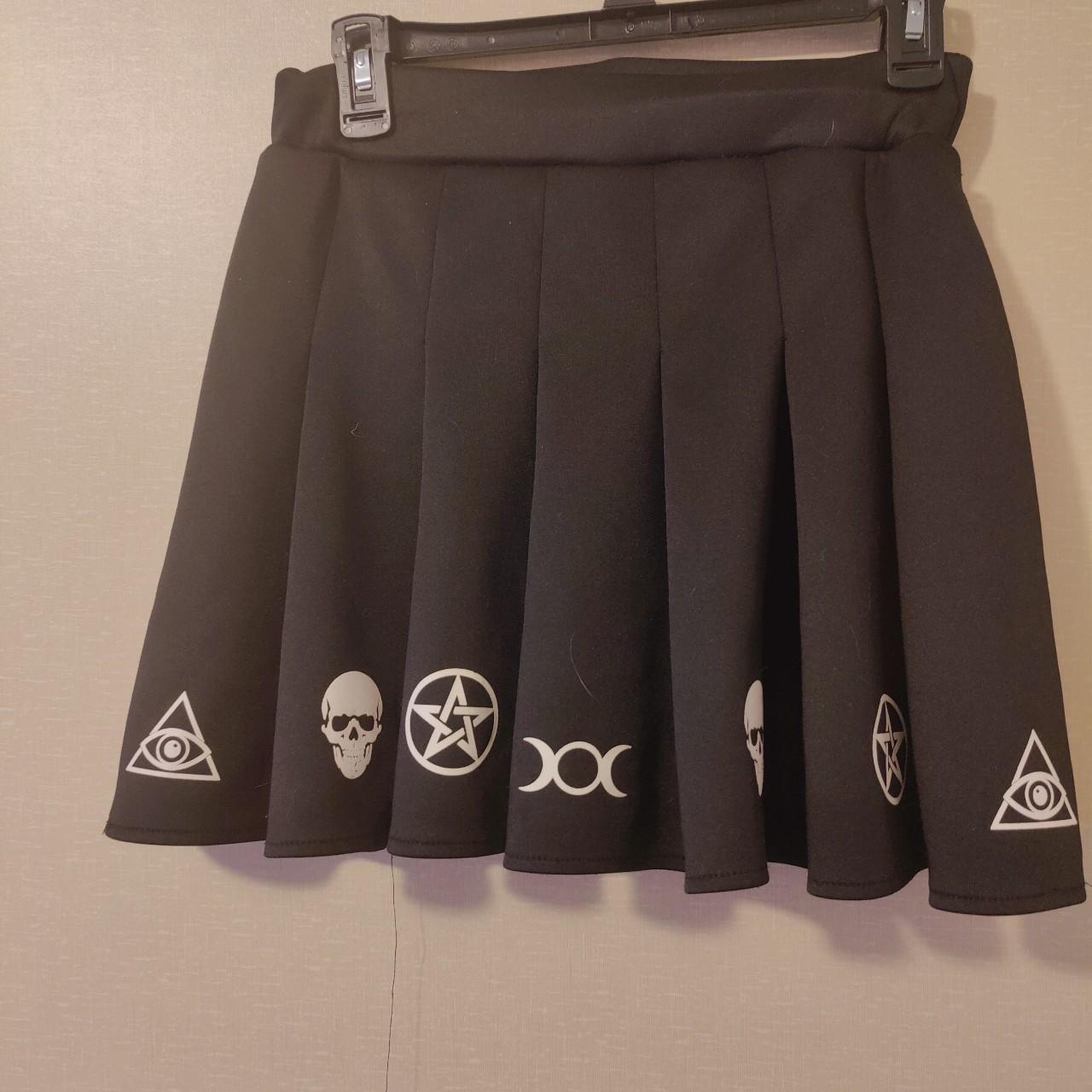 item listed by queenofmaggots