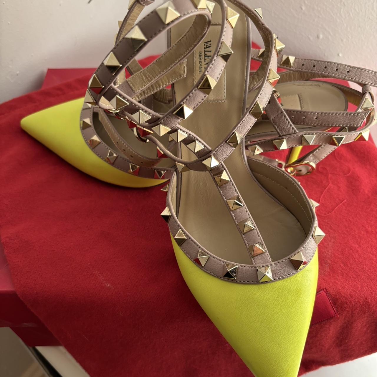 Valentino yellow discount sandals