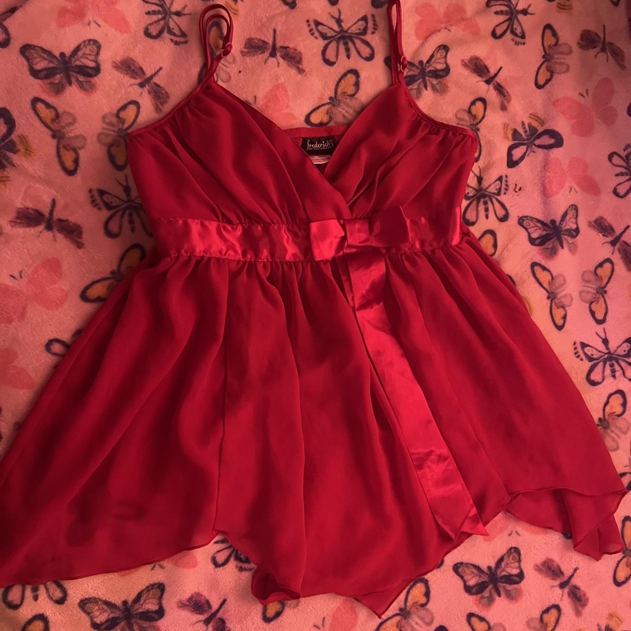 item listed by ang3lpr1ncesss