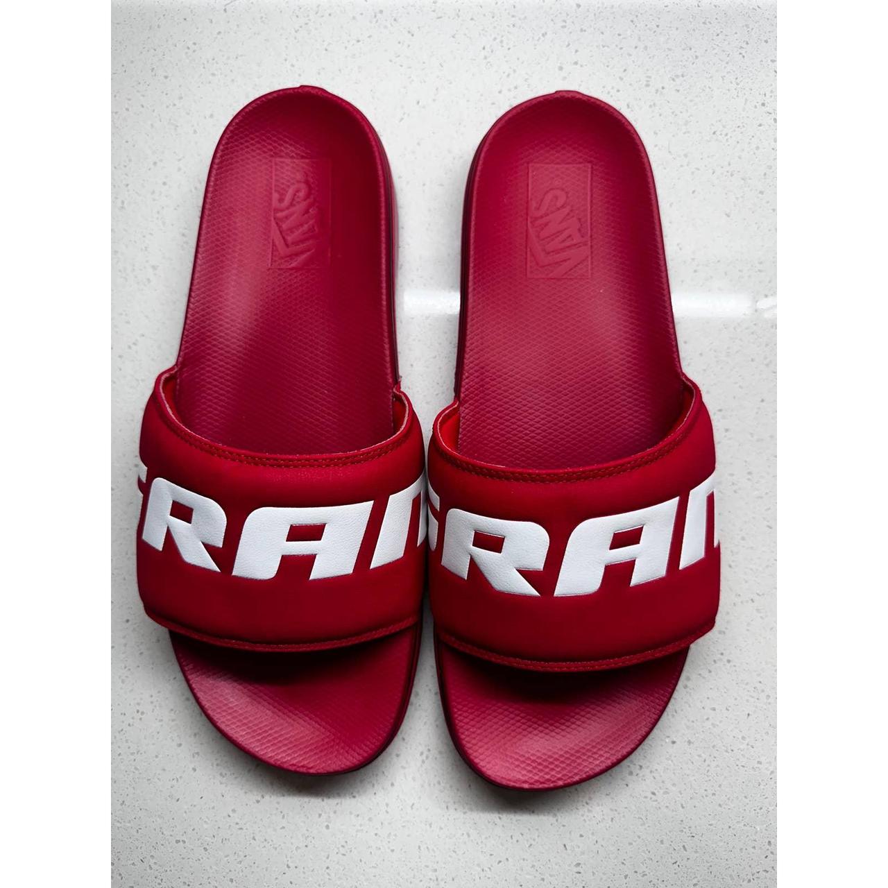 Red hot sale vans slides