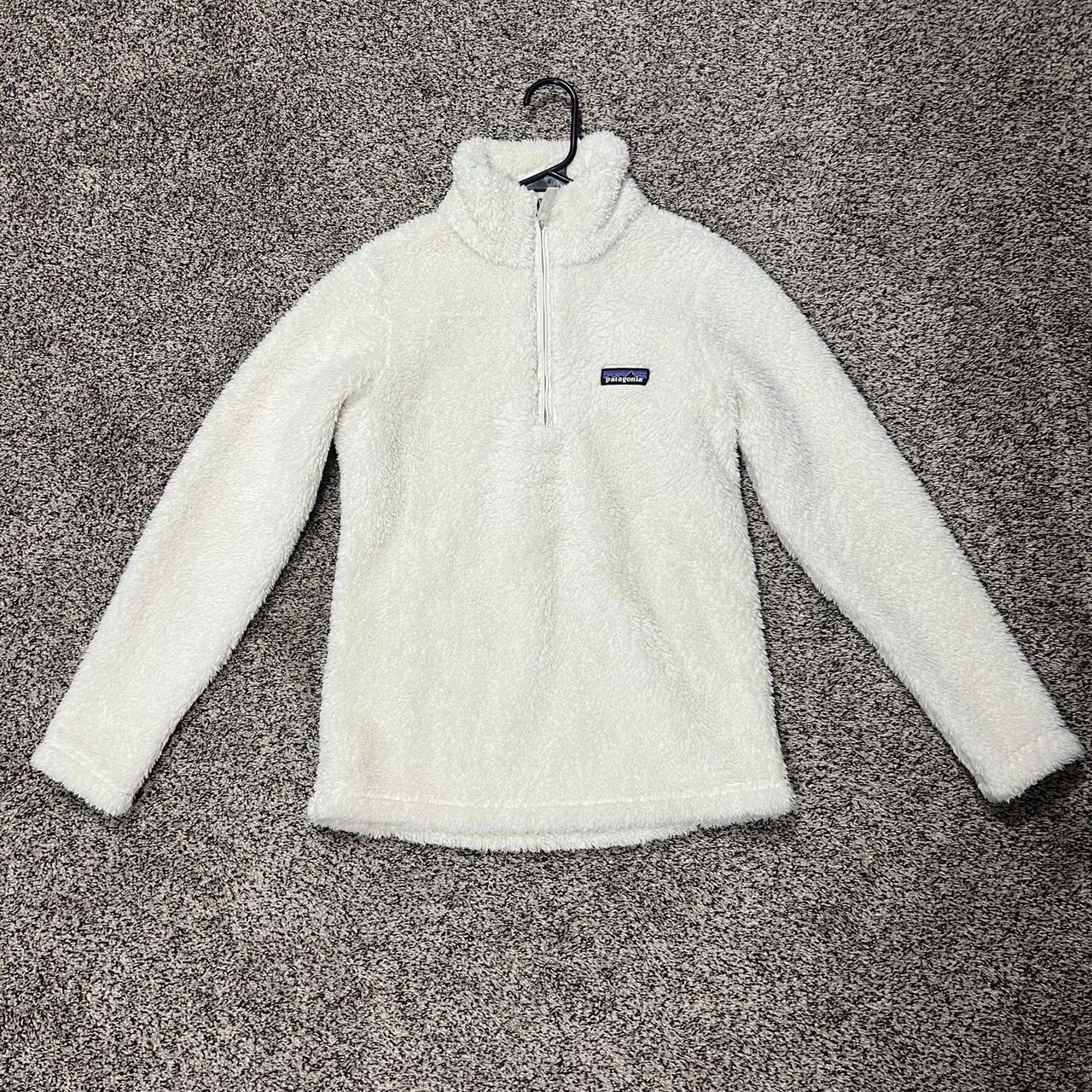 Patagonia white sales fuzzy jacket