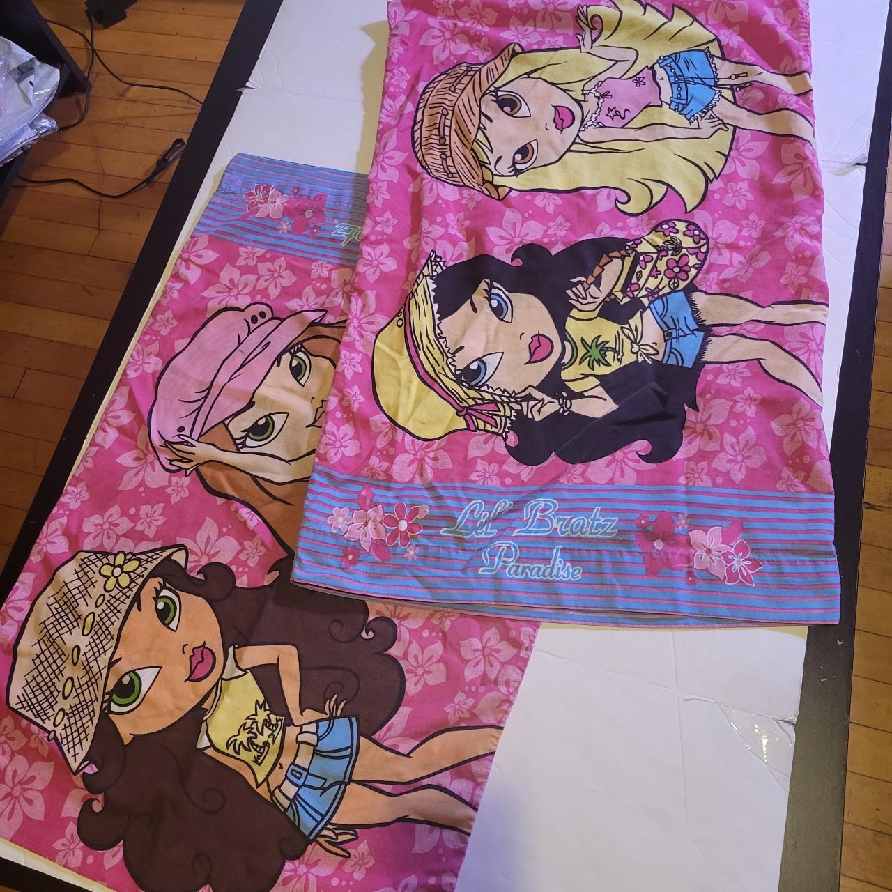 Bratz doll online blanket