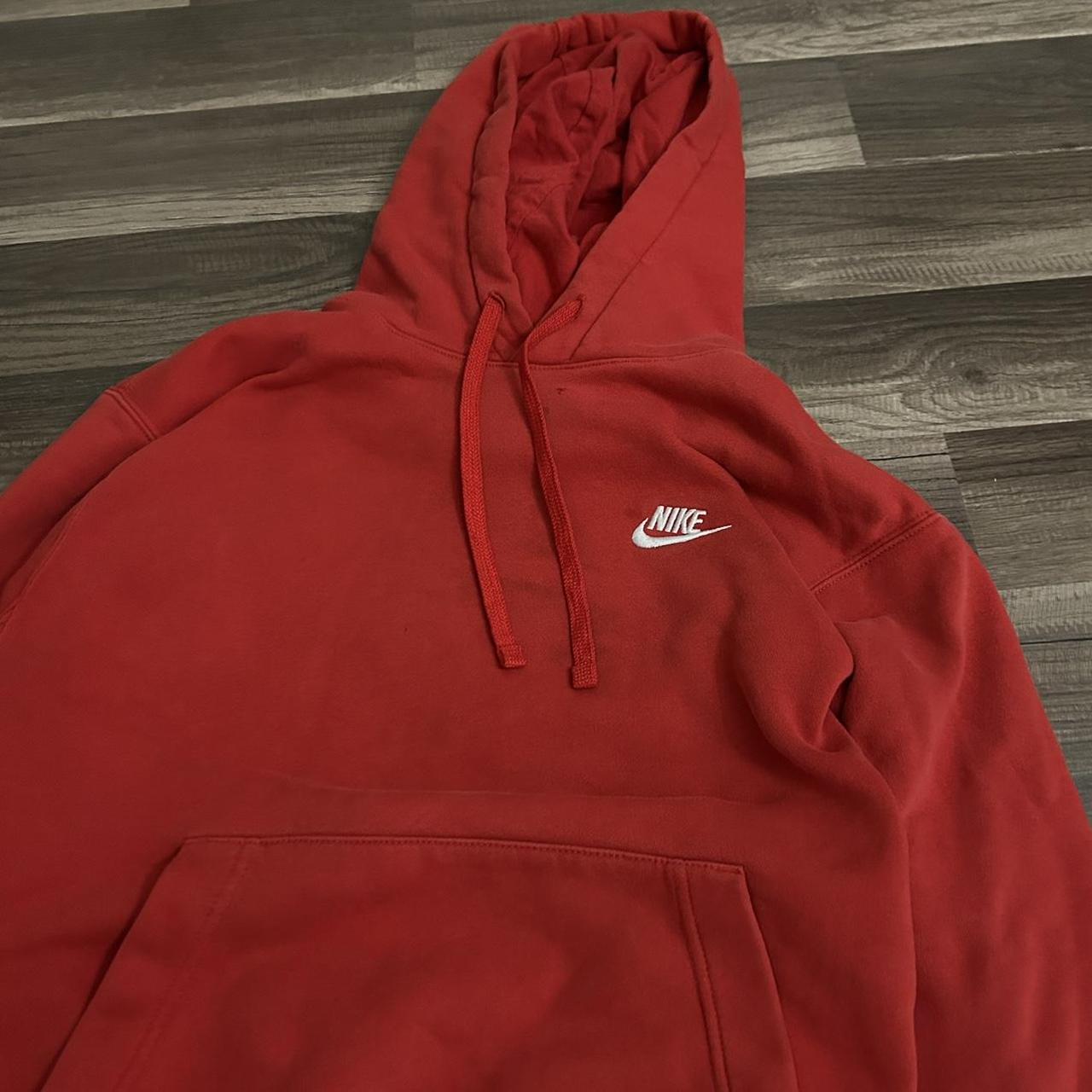 footlocker red nike hoodie
