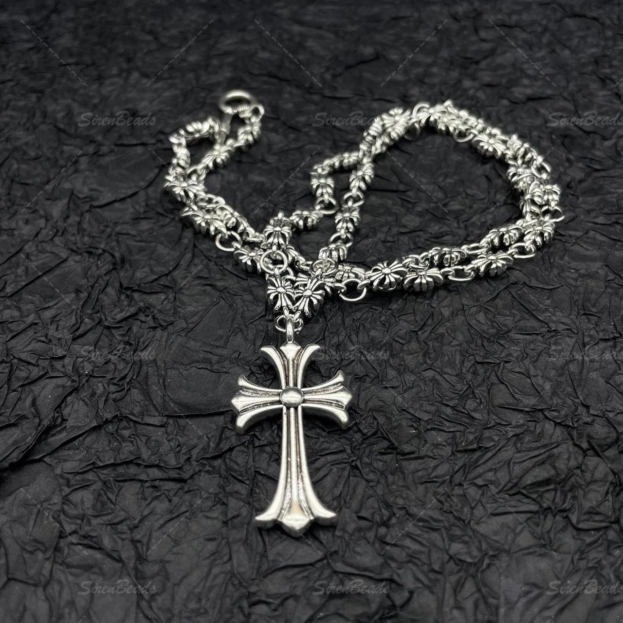 Chrome heart necklace chain sales