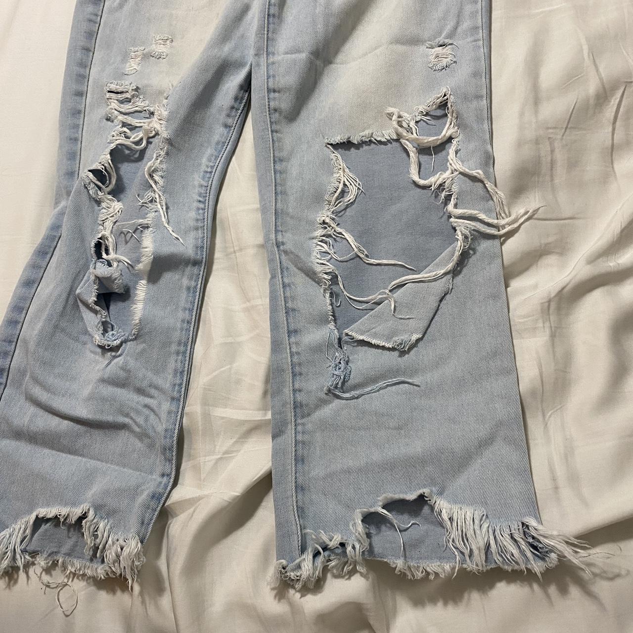 Distressed Light Wash Jeans Size 7/28 ★ small... - Depop