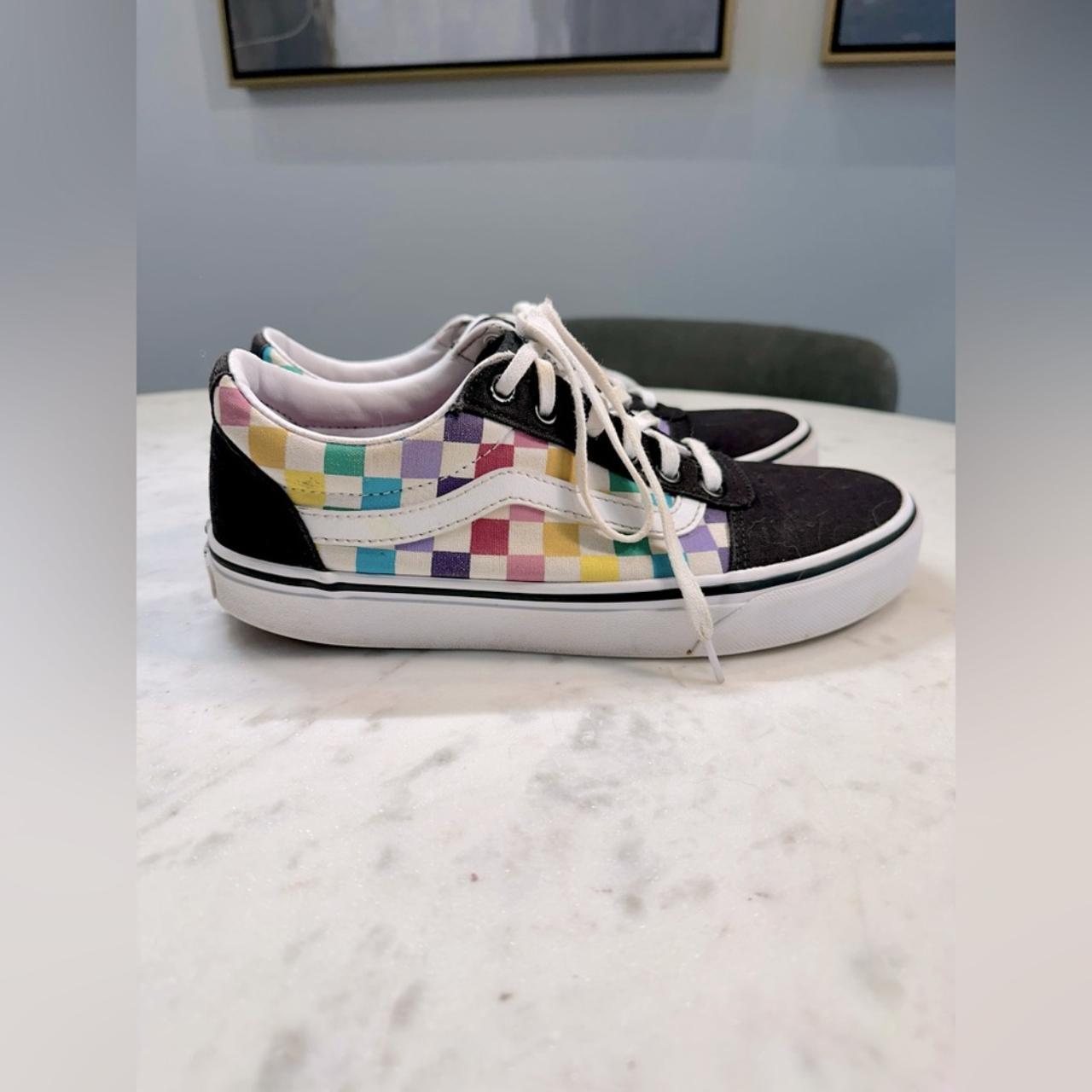 Vans checkerboard old skool on sale rainbow