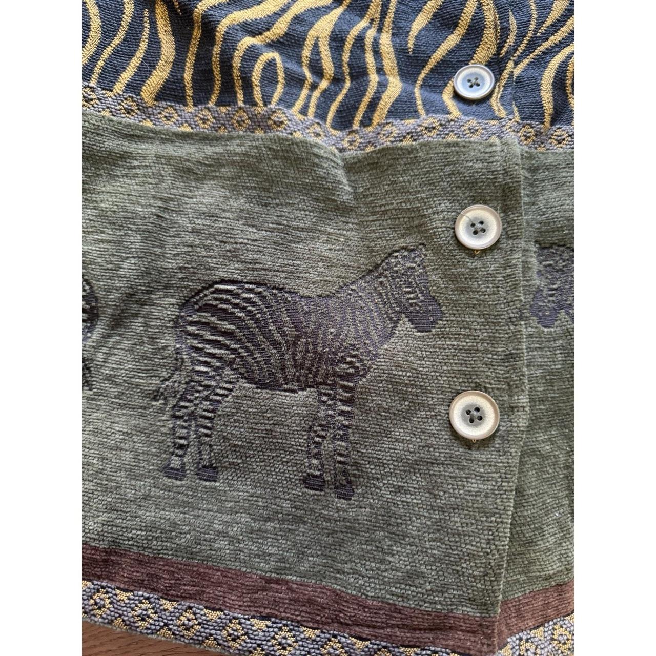 Source Unknown Women's Vest - Multi – This jacket… - image 5