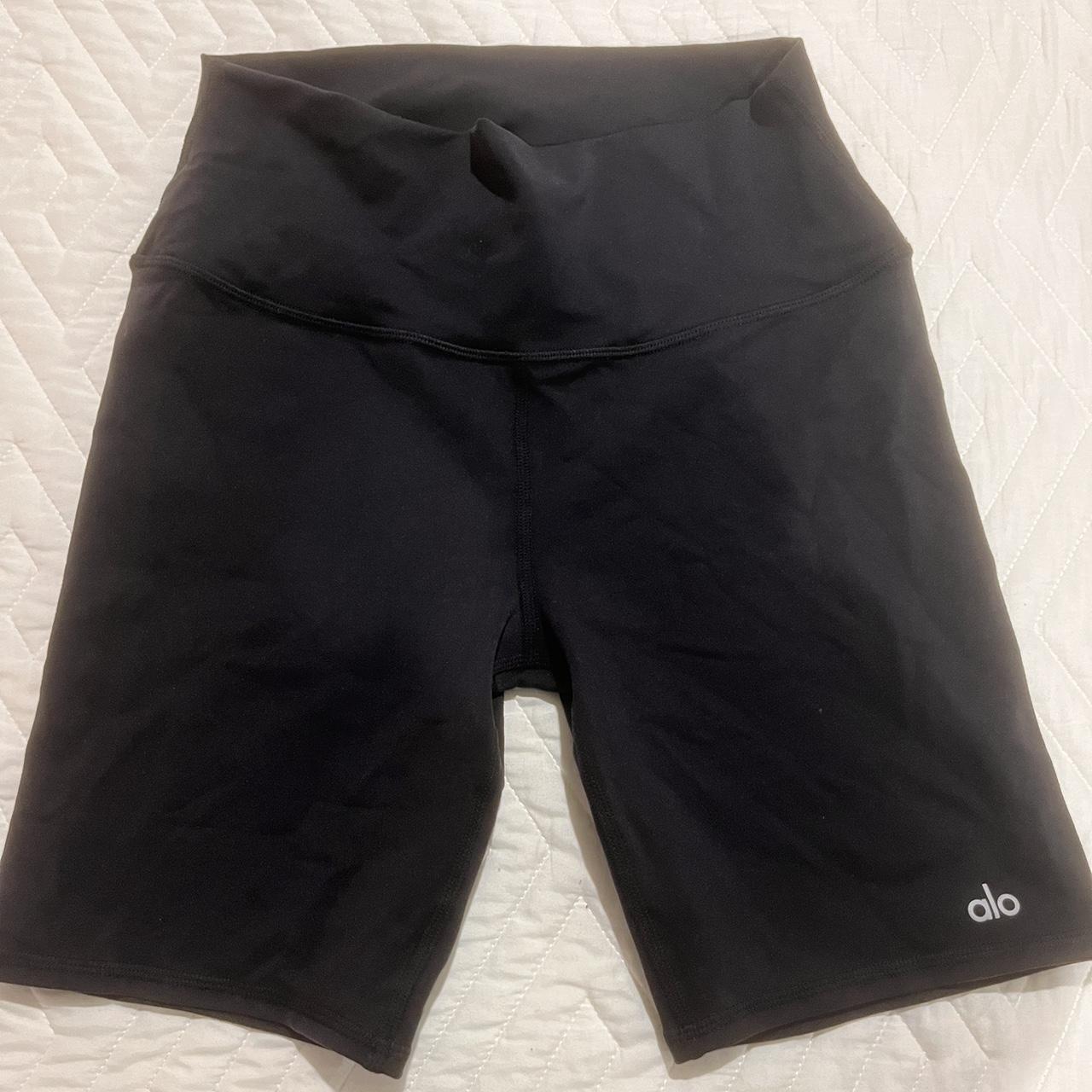 Alo Yoga biker/cargo shorts 2 fully functional - Depop