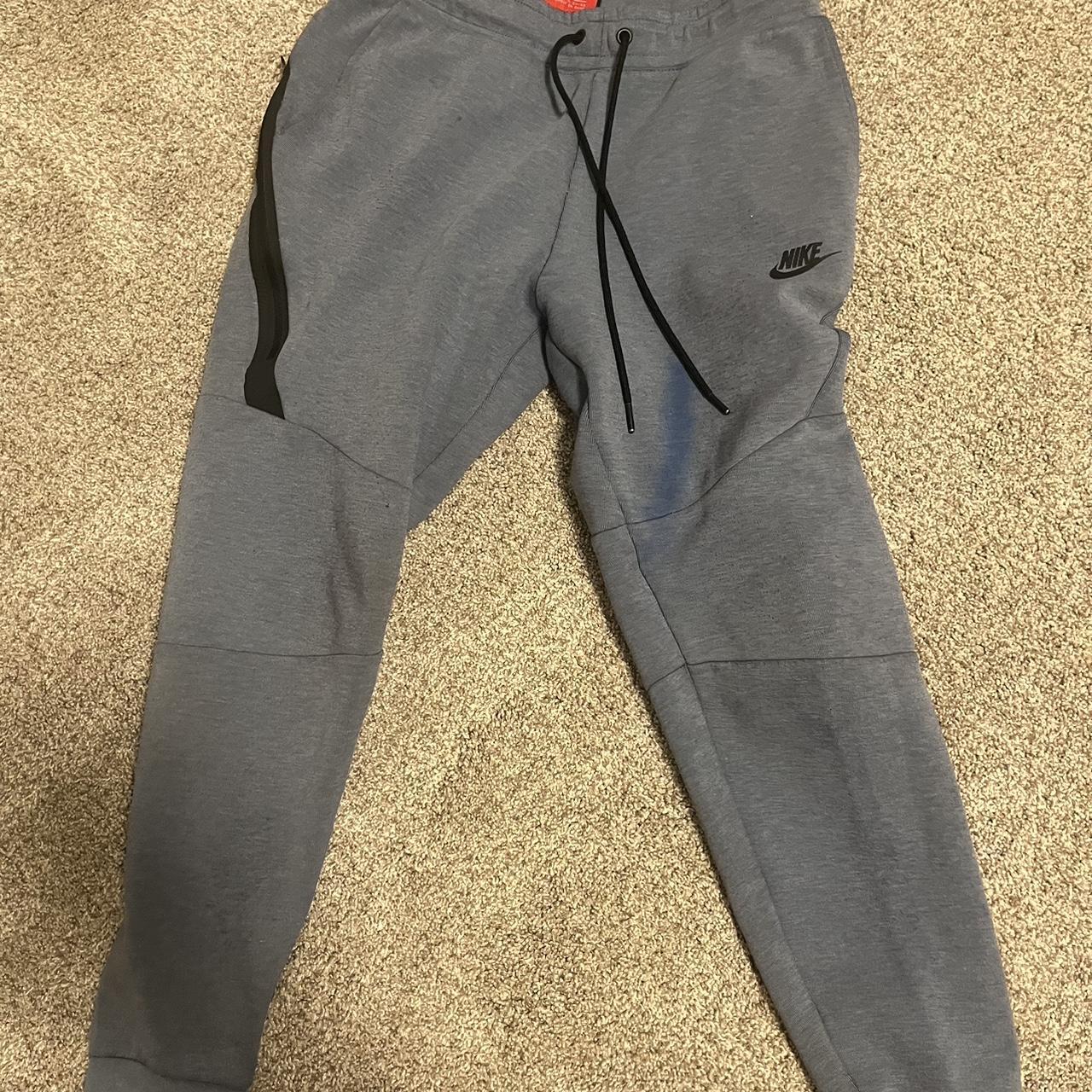 nike tech fleece carbon heather pants