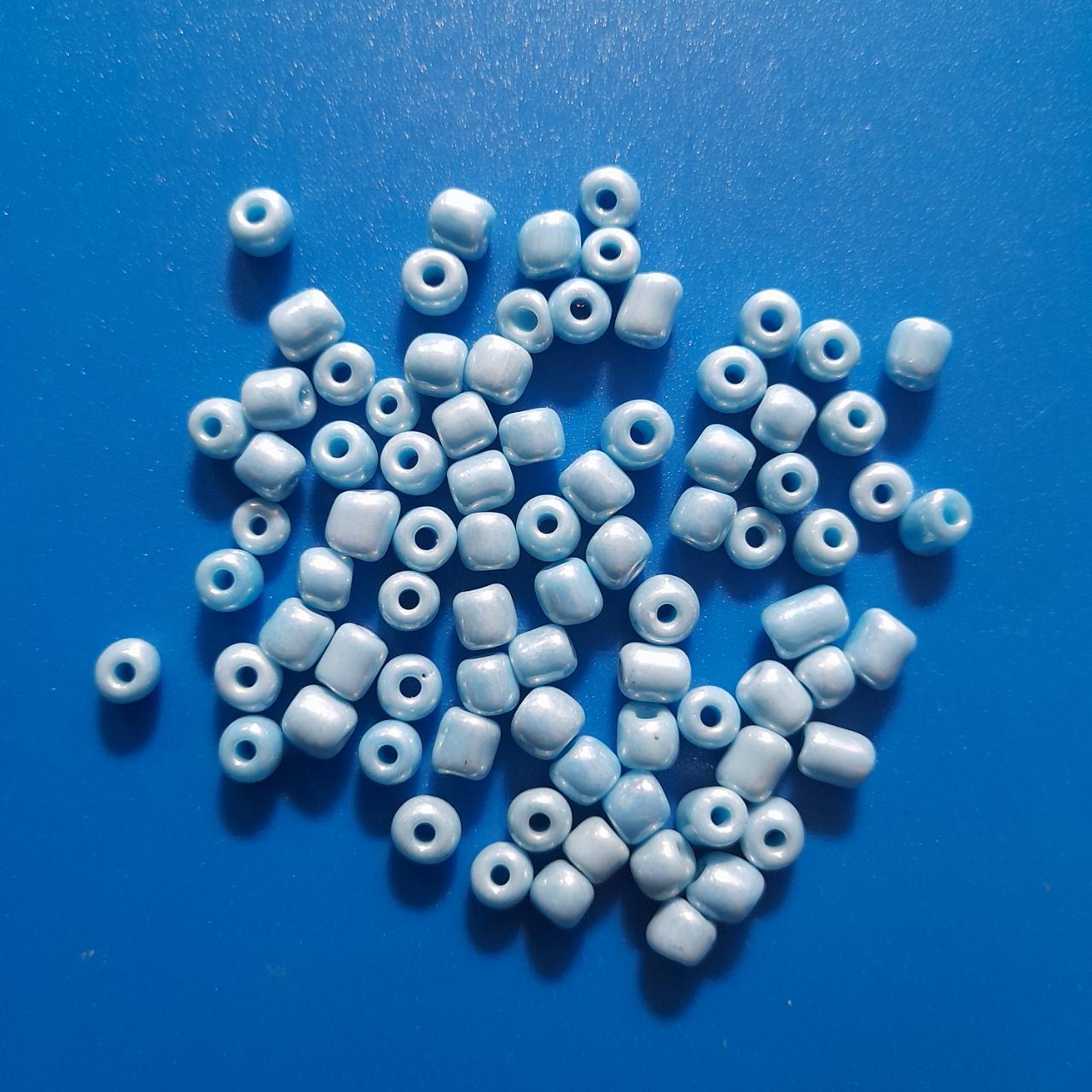 200-small-light-blue-beads-size-4mm-depop