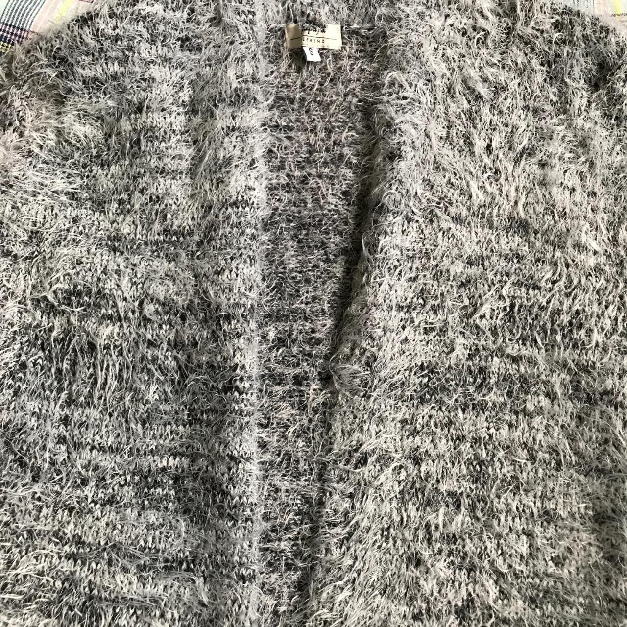 Ladies grey top wear. Size small. - Depop