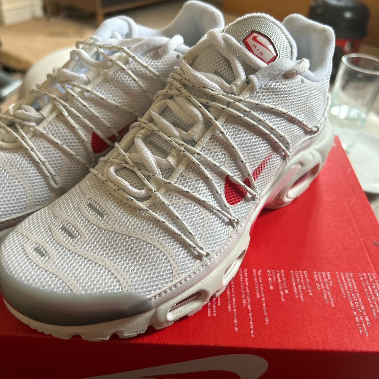 Max Plus Nike Air Max With No Laces Never Worn, With Box But No