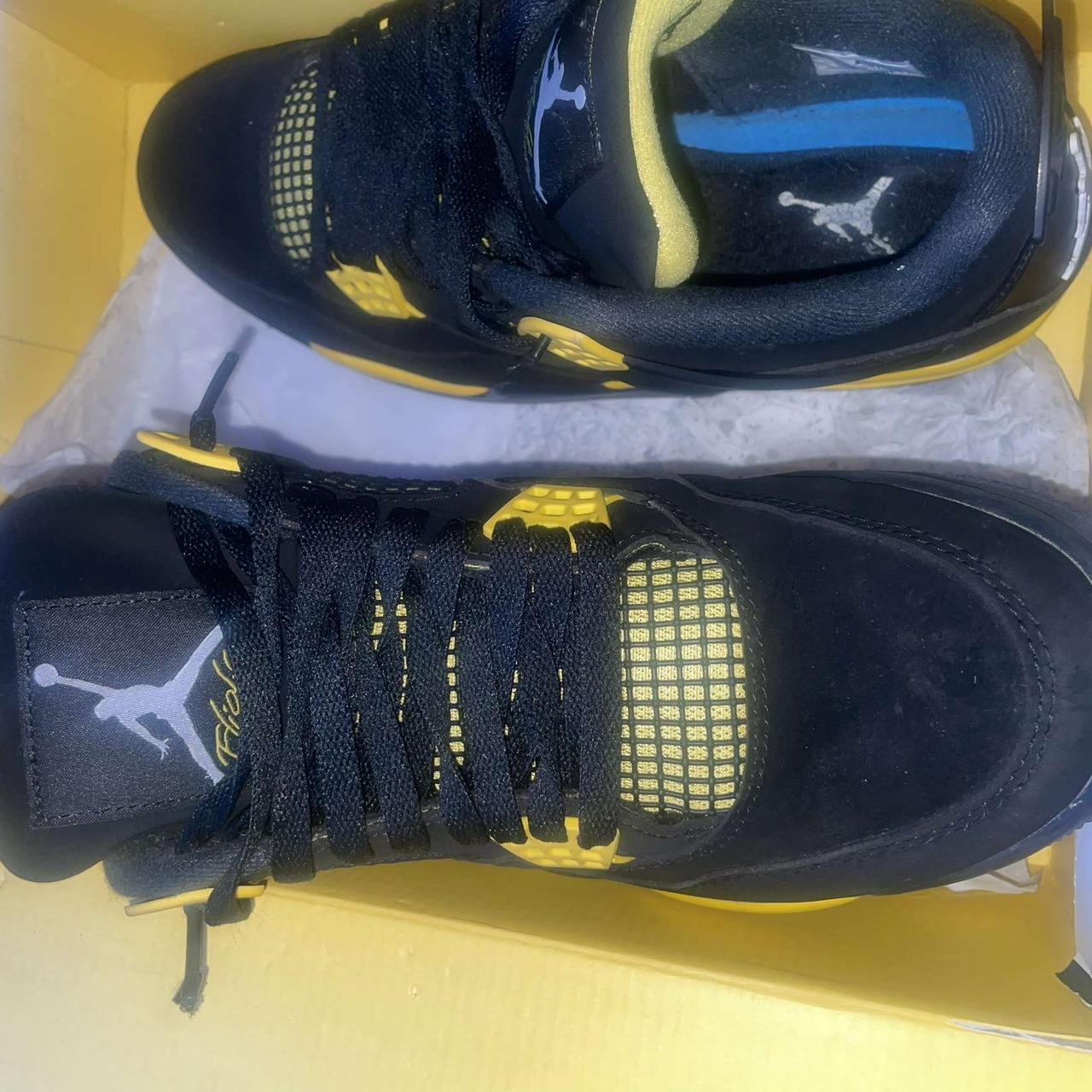 4s yellow