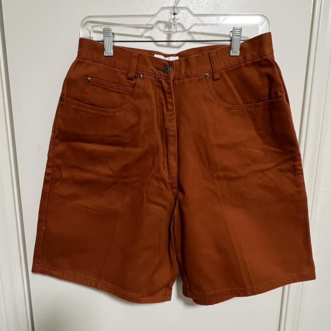 Rust store colored shorts