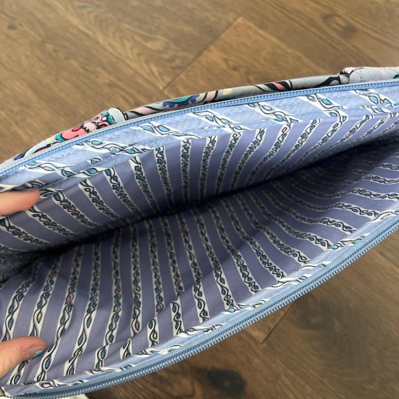 Vera Bradley computer Depop