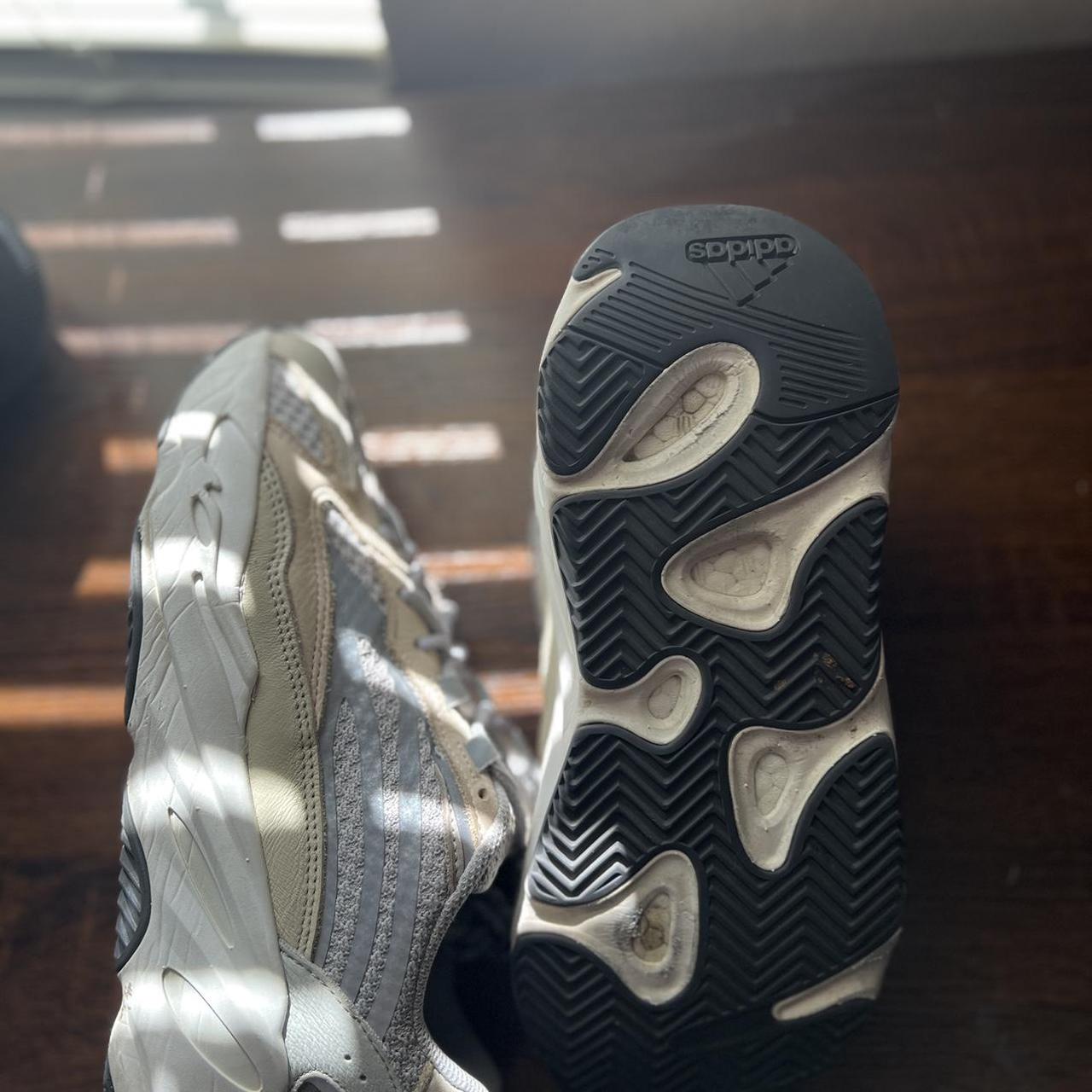 yeezy 700 v2 cream price