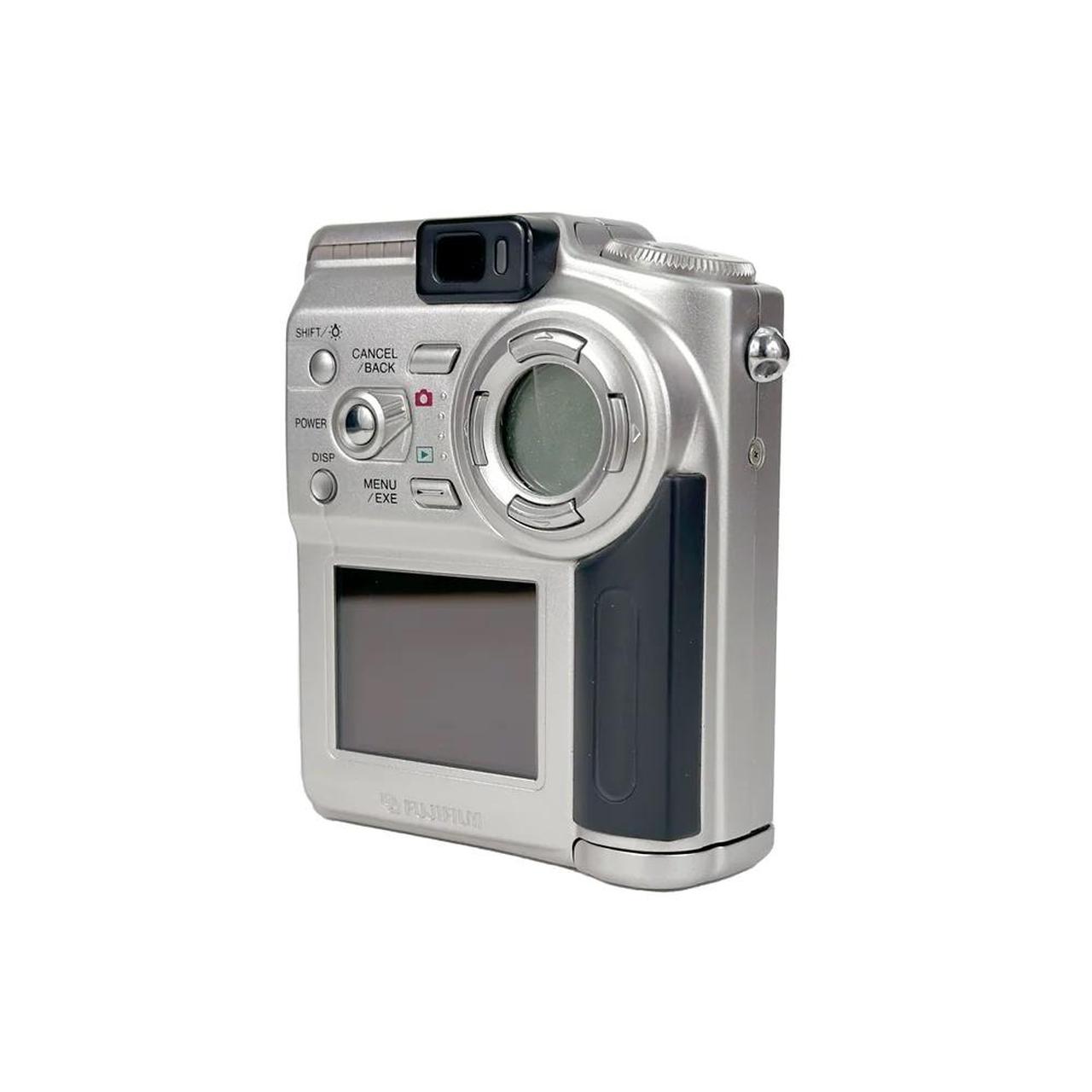 FUJIFILM FINEPIX 4700 ZOOM DIGITAL COMPACT A... Depop