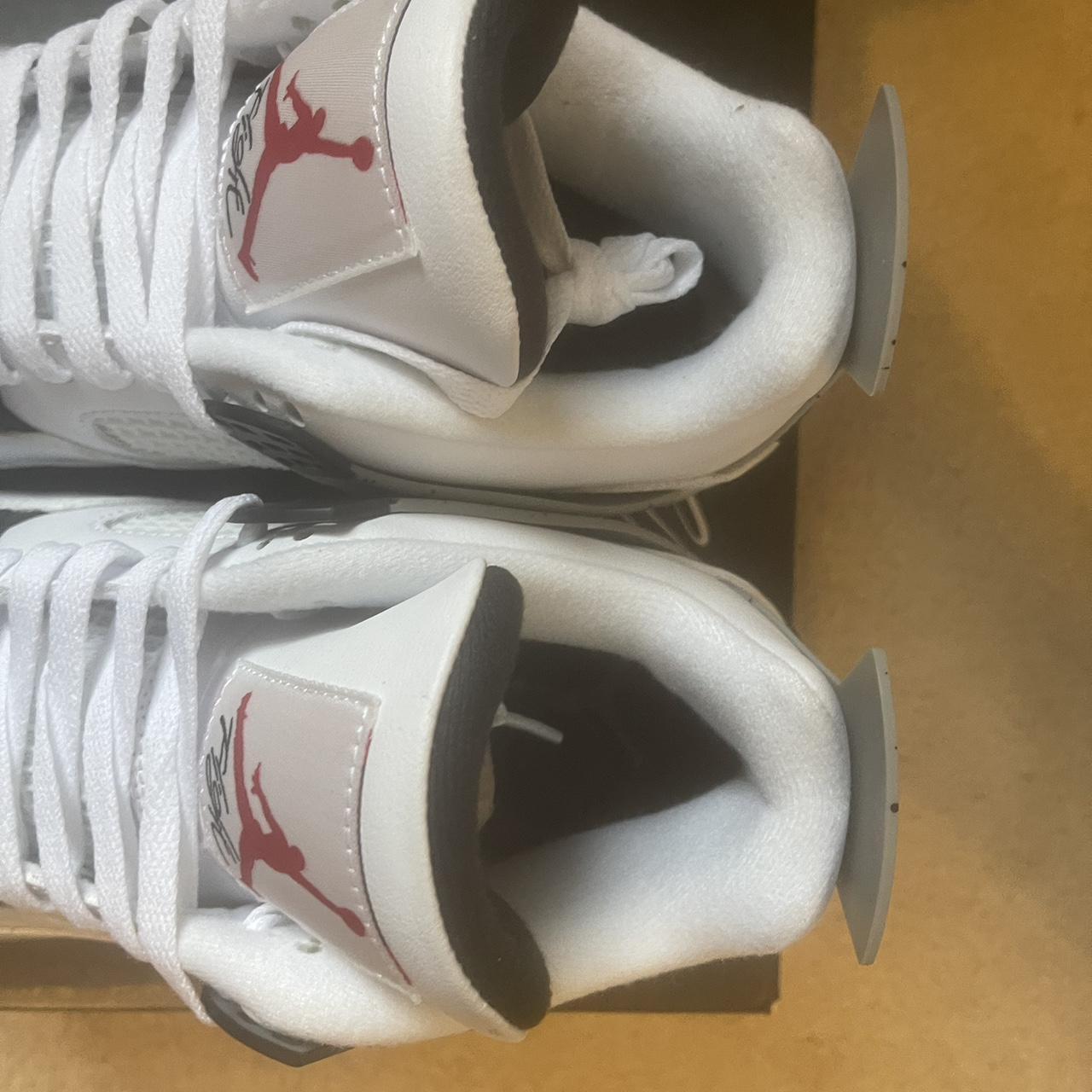 mens jordan 4 trainers