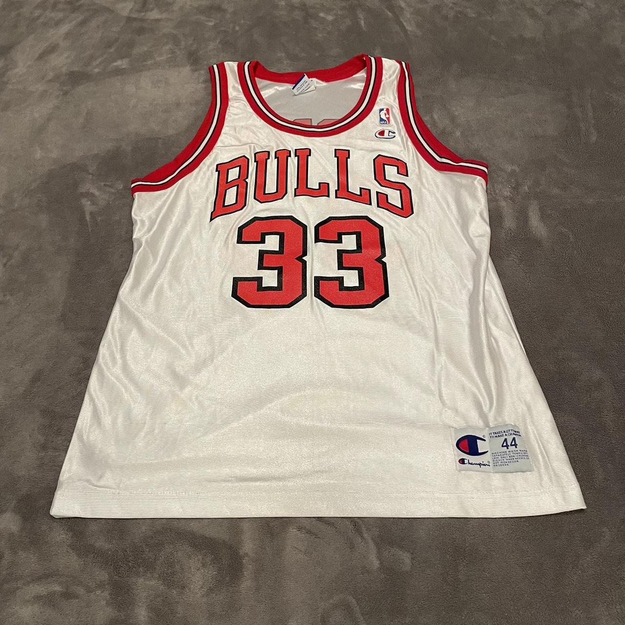 Vintage Scottie Pippen Chicago Bulls Champion NBA... - Depop