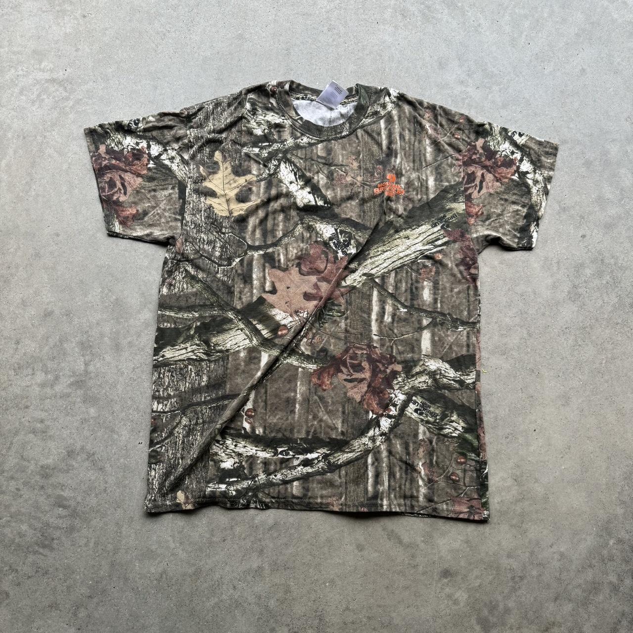 Y2K Realtree Camo Tee🌲🦌 Size L Message for... - Depop