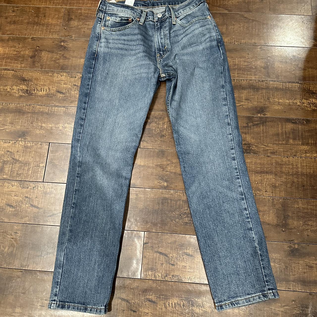 Levi’s 511 for men trying to get rid of 31/30 - Depop