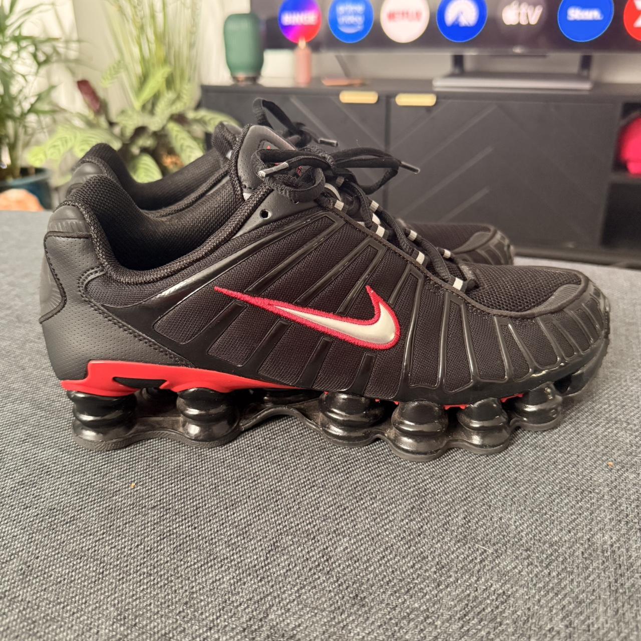 mens red nike shox