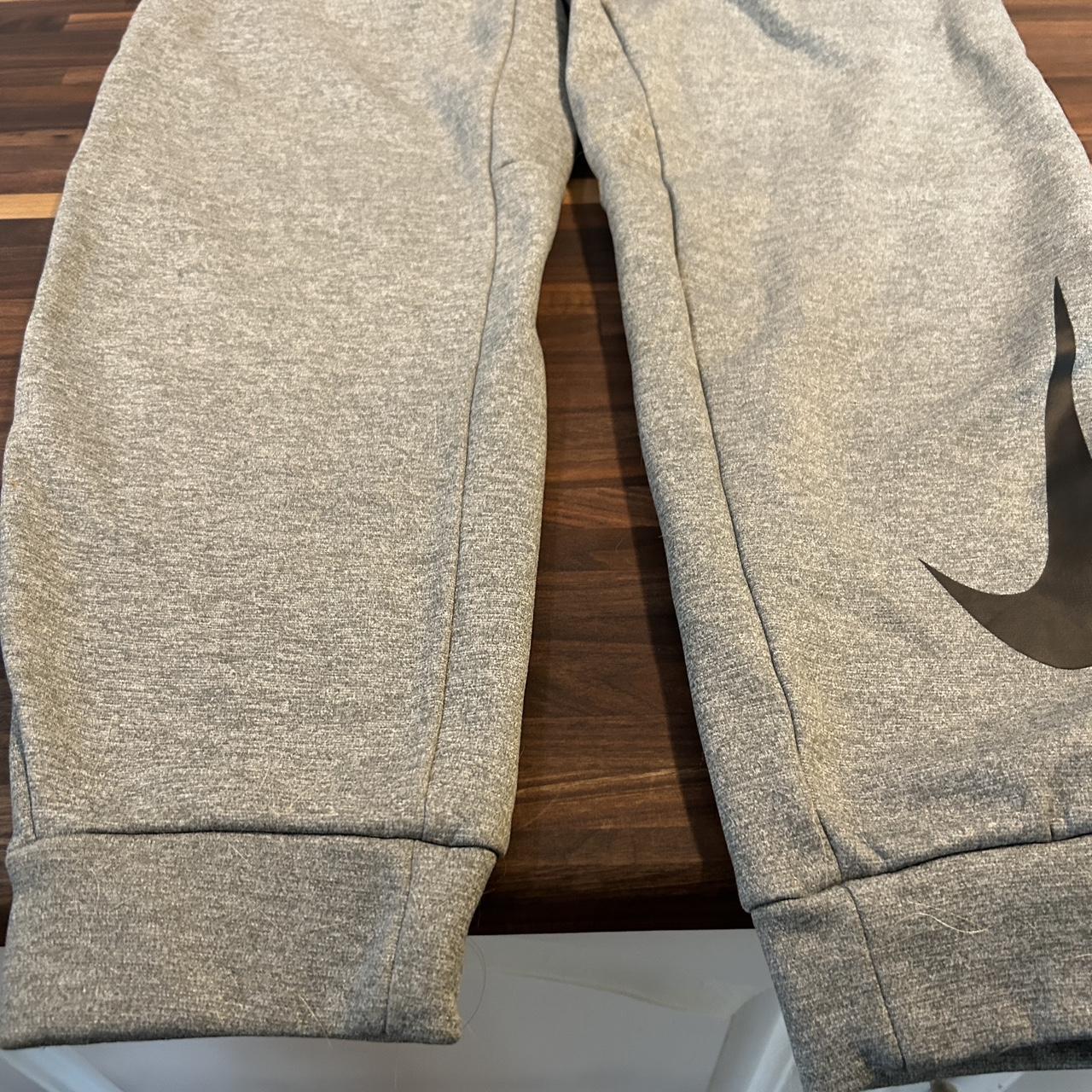 Nike DriFit Sweat Pants 27” inseam men’s M Depop