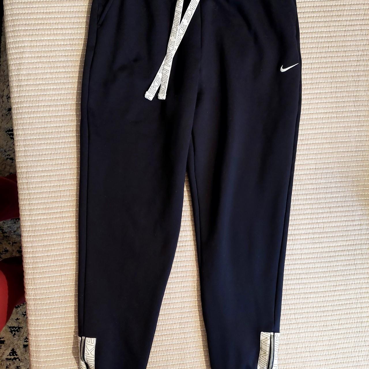 Nike Therma-Fit Womens size small joggers. 27in inseam. - Depop