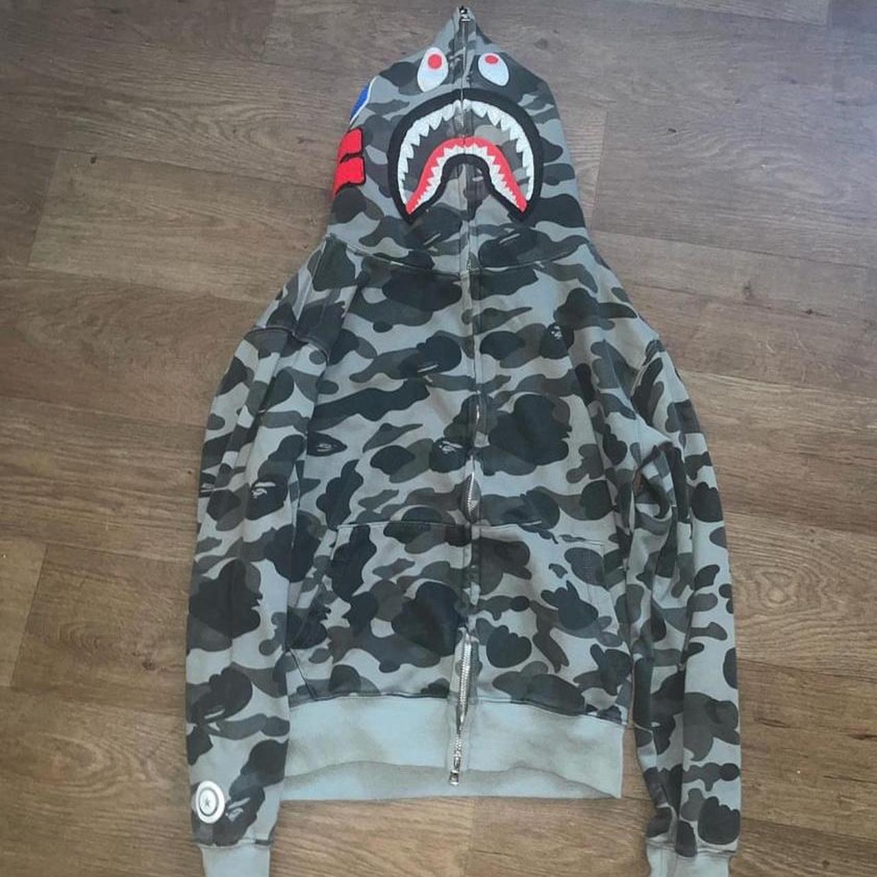 Bape shark zip up No flaws Medium but fits like small - Depop